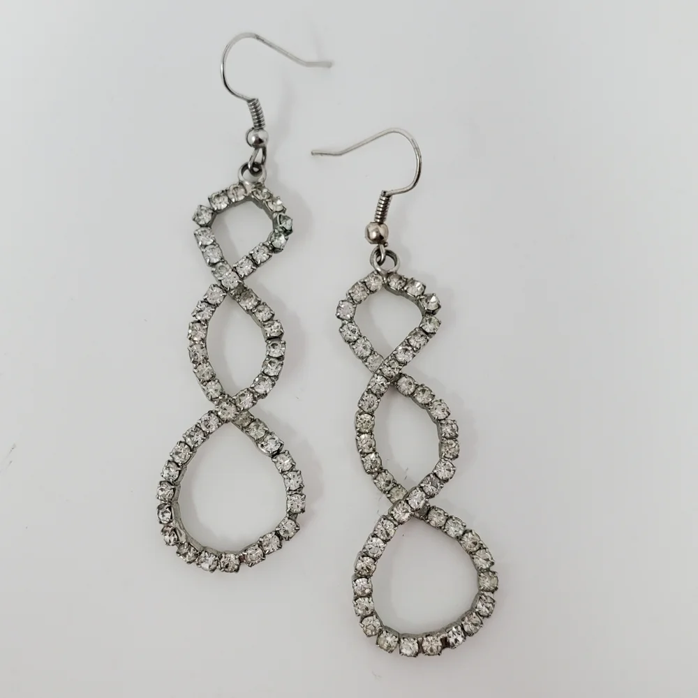 Swirled Drop Earrings